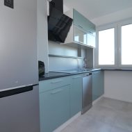 dwa pokoje 47,50 m2 rozkładowe ul. Karmelicka 