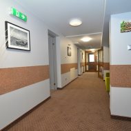 Biurowiec 588m2 parking 30 miejsc światłowód klima