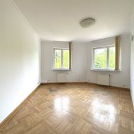5 pom. biurowych 110,40 m2 z miejscem w garażu 