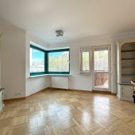 5 pom. biurowych 110,40 m2 z miejscem w garażu 