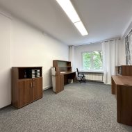 pomieszczenie biurowe 20 m2 parking