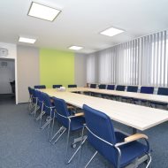 2 pomieszczenia biurowe 35 m2 parking klimatyzacja