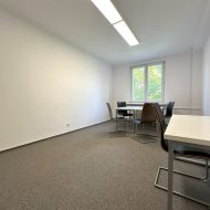 pomieszczenie biurowe 20 m2 parking