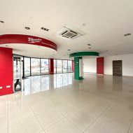 172 m2 pow. usługowa parter witryna parking