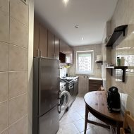 2 pokoje 38 m2 piwnica dedykowane m. postojowe