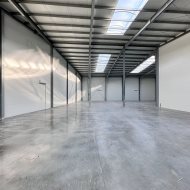 Nowy magazyn 632 m2 parking klima 8 m wysokości