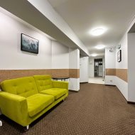 580m2 biurowiec 30 m. postojowych światłowód klima