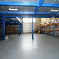 Magazyn 193,75 m2 parter + biuro 204,71 m2 piętro