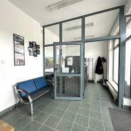 Magazyn 193,75 m2 parter + biuro 204,71 m2 piętro