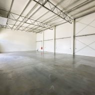 do wynajecia magazyn 250 m2 