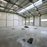 do wynajecia magazyn 250 m2 