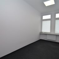 dwa pomieszczenia biurowe 25,98 m2 klima parking