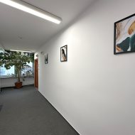 do wynajęcia pom. biurowe 12,68 m2 klima parking