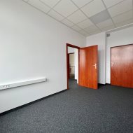 do wynajęcia pom. biurowe 12,68 m2 klima parking