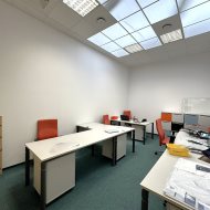 6 pom. biurowych 114 m2 klimatyzacja parking