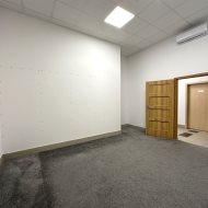6 pom. biurowych 114 m2 klimatyzacja parking