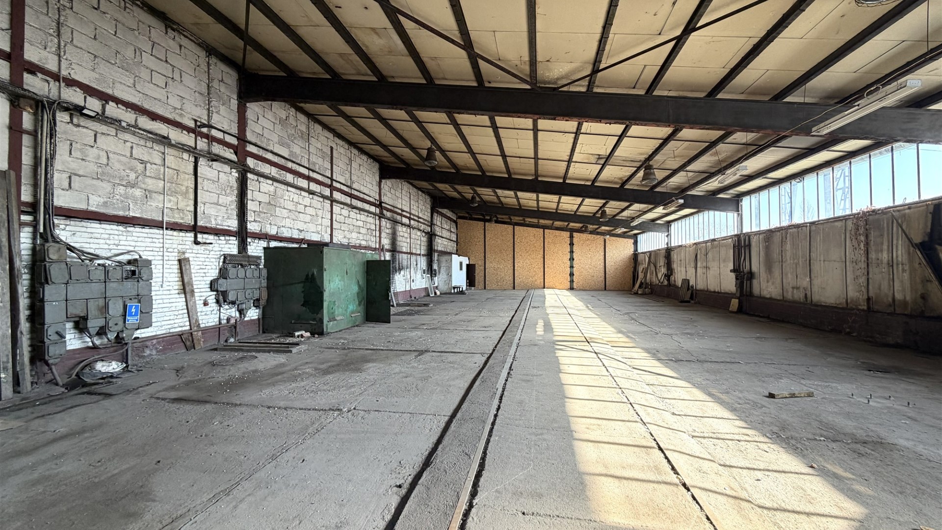 powierzchnia magazynowa 450 m2 