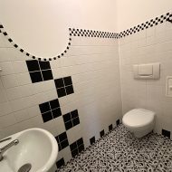 120m2- 5 pokoi- wysokość pom. 2,8m- garaż komórka 