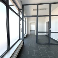  biuro 263,51 m2 piętro + magazyn 138,20 m2 parter