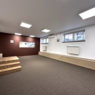 2 pom. biurowe 34 m2 duży parking klima