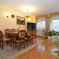 Segment skrajny 126m2 działka 235m2 garaż klima