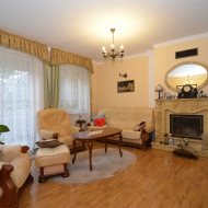 Segment skrajny 126m2 działka 235m2 garaż klima