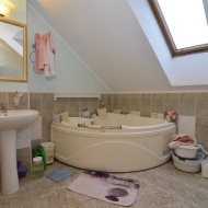 Segment skrajny 126m2 działka 235m2 garaż klima