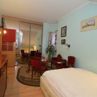 Segment skrajny 126m2 działka 235m2 garaż klima