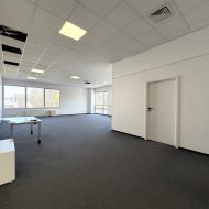 320 m2 pom. biurowo-magazynowe klima parking