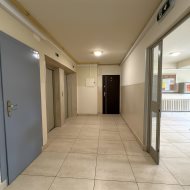 42,20 m2 rozkładowe 2 pokoje widna kuchnia balkon