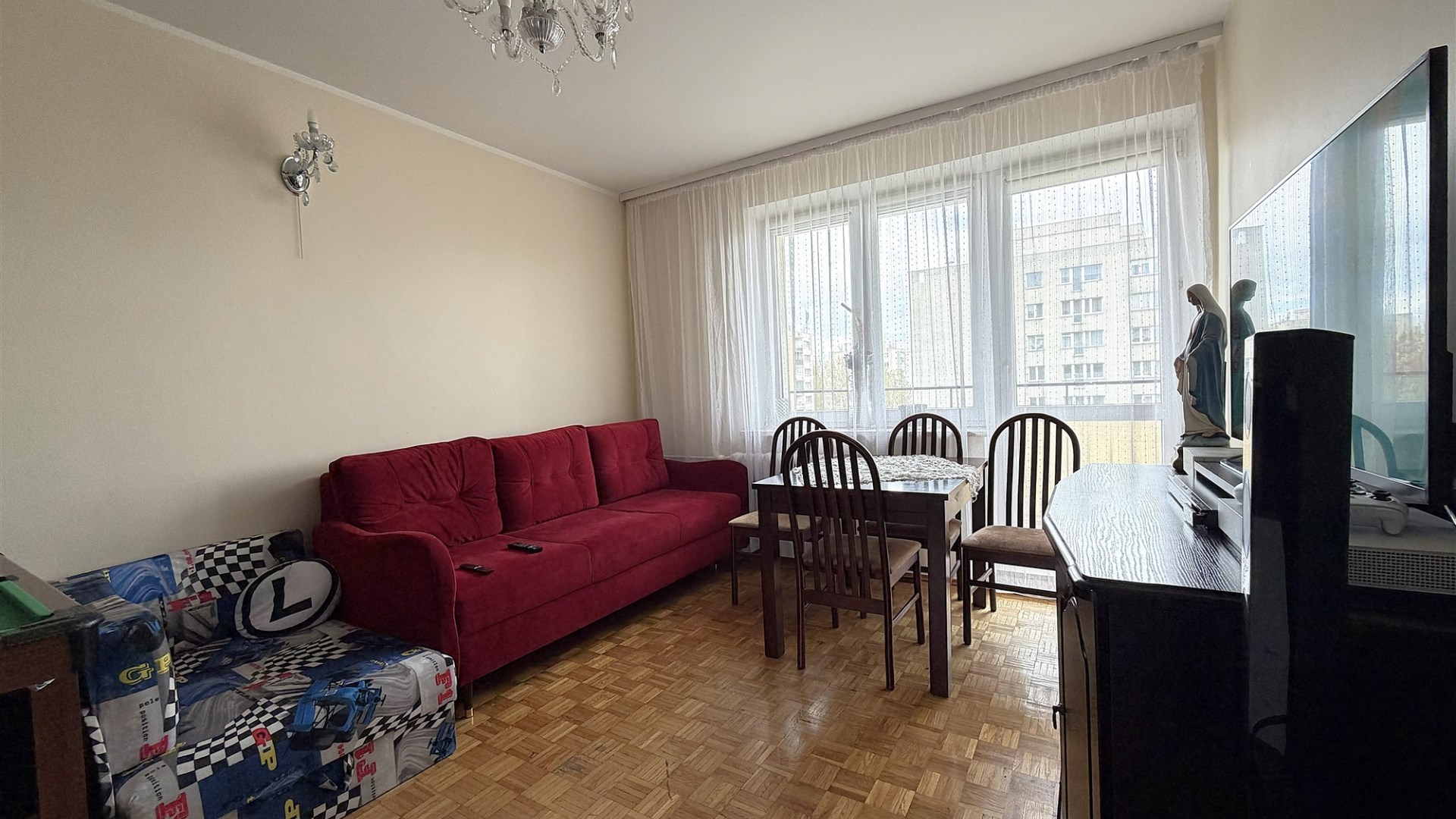 42,20 m2 rozkładowe 2 pokoje widna kuchnia balkon
