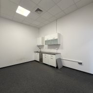 318,40 m2 pom. biurowo-magazynowe klima parking