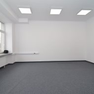 2 pomieszczenia biurowe 48 m2 parking