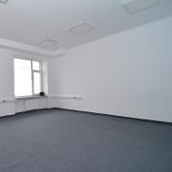 2 pomieszczenia biurowe 48 m2 parking
