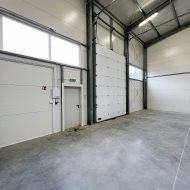 do wynajecia magazyn 250 m2 
