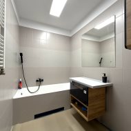 85 m2 - 4 pokoje +miejsce postojowe w garażu