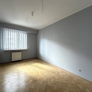 85 m2 - 4 pokoje +miejsce postojowe w garażu