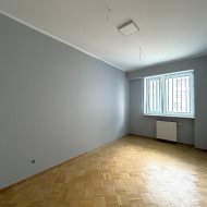 85 m2 - 4 pokoje +miejsce postojowe w garażu