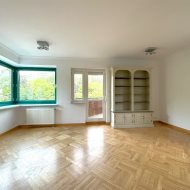 120m2; 5 pokoi; winda; garaż-1; komórka lokatorska