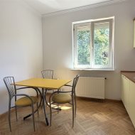 120m2; 5 pokoi; winda; garaż-1; komórka lokatorska