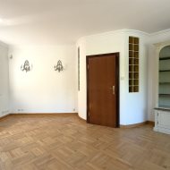 120m2; 5 pokoi; winda; garaż-1; komórka lokatorska