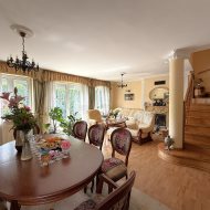 Segment skrajny 126m2 działka 235m2 garaż klima