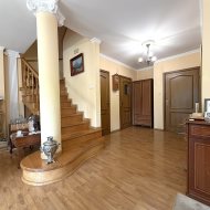 Segment skrajny 126m2 działka 235m2 garaż klima