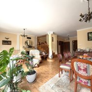 Segment skrajny 126m2 działka 235m2 garaż klima