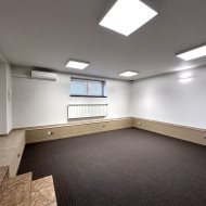 34 m2 powierzchnia biurowa duży parking klima