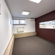 34 m2 powierzchnia biurowa duży parking klima