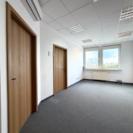 segment biurowy 172 m2 klima 10 m. parkingow metro