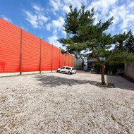pomieszczenie biurowe 22 m2 duży parking klima