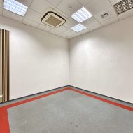 pomieszczenie biurowe 16,20 m2 klimatyzowane