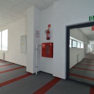 pomieszczenie biurowe 16,20 m2 klimatyzowane
